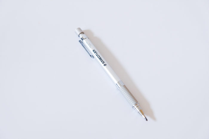 鉛筆のように使えるシャープペン。アルミボディの『STAEDTLER 925-25-20』