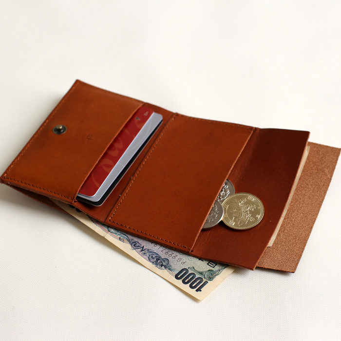 最近生活がキャッシュレス化してきたので、財布も小さくしたい話。【検討中の財布】