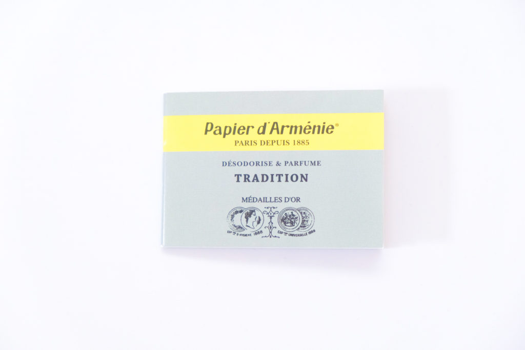 1885年から続く『紙のお香』フランス製の『パピエダルメニイ　トリプル』