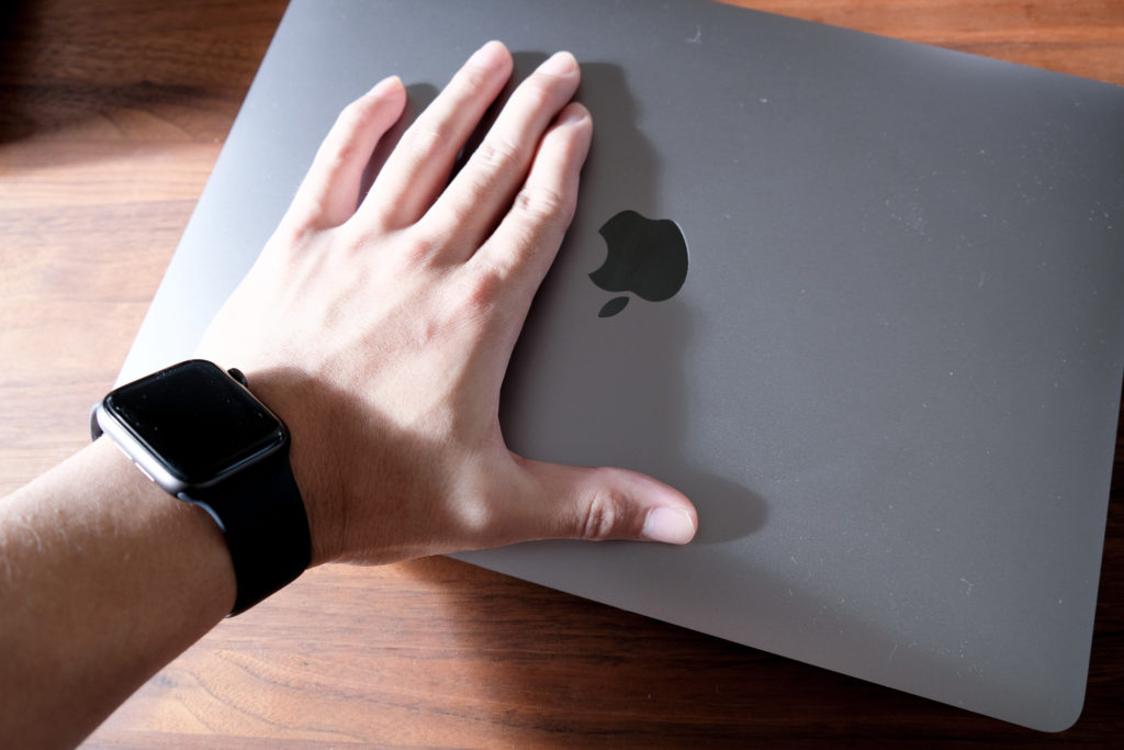 Apple Watch SEを使ってみてわかった3つのこと。【結論：地味に便利】
